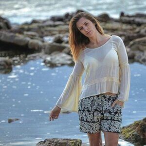 Jayli Bell Sleeve Peace Back Top